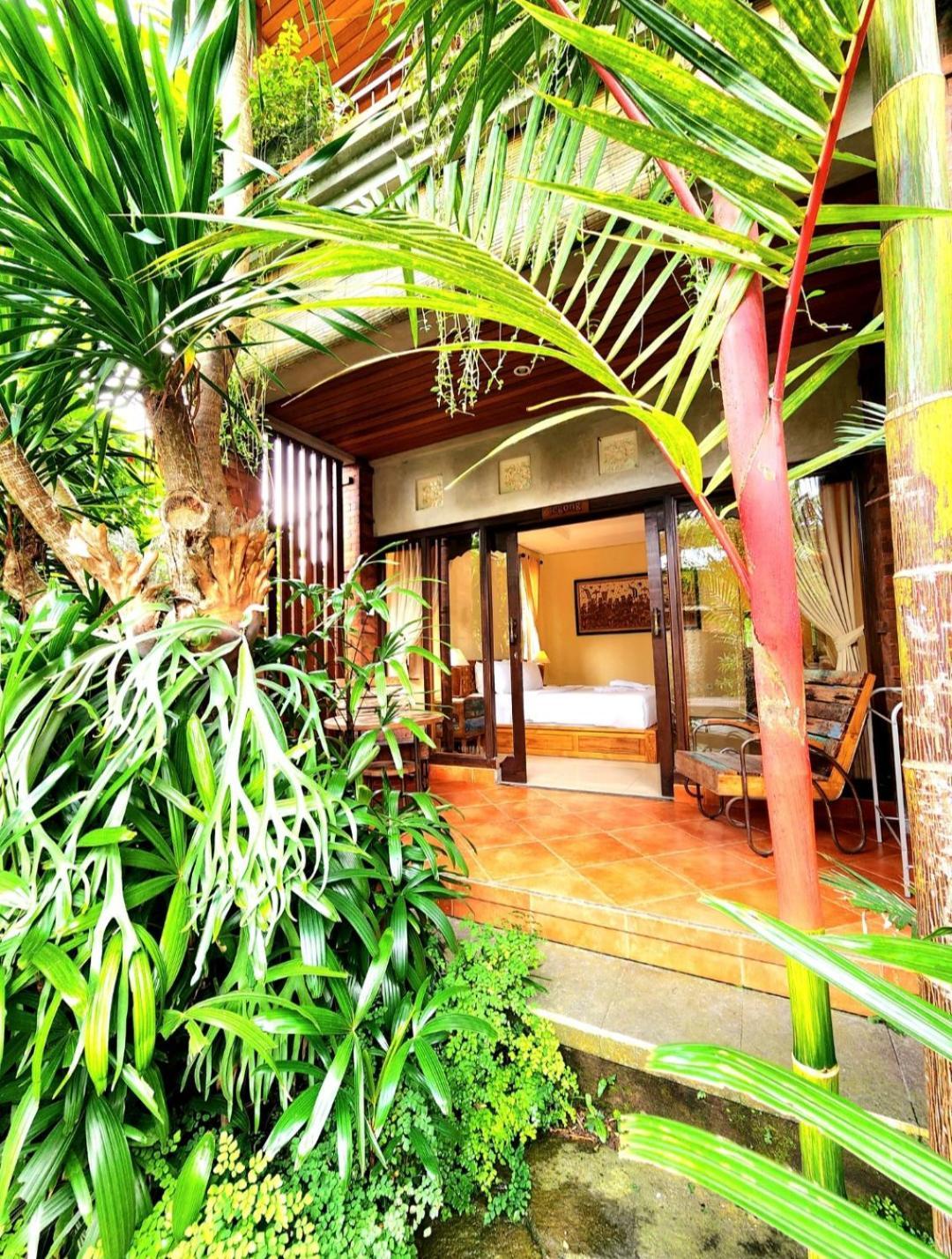 Buda Amitaba Ubud Buitenkant foto